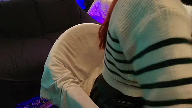 Gabys1610's cam snapshot