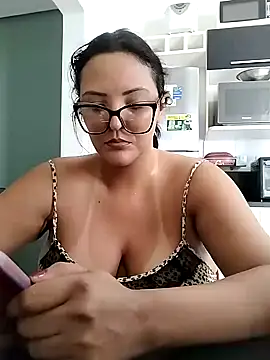 AuroraChest live sex cam