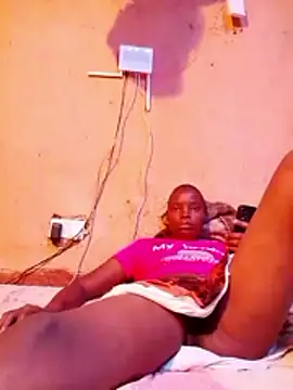 cute_naimah live sex cam