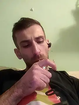 Davlupweed93's cam snapshot