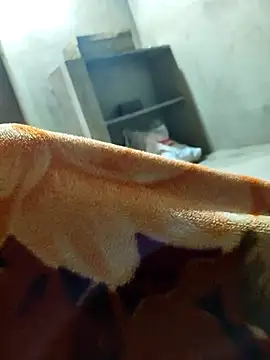 desi_alpha_boy's cam snapshot