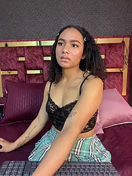 Tatianapink18's cam snapshot