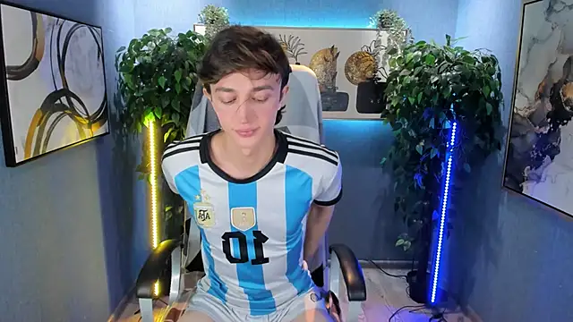 John_Weasley live sex cam