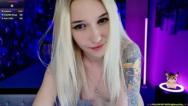 NaomiHita live sex cam