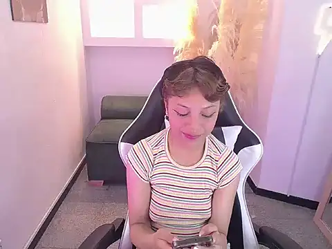 melodyy_as's cam snapshot