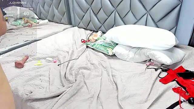 angeline_bleak's cam snapshot