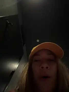 Bigbuttbrooklynn live sex cam