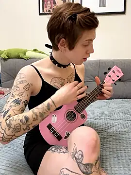 ginger_novaa's cam snapshot