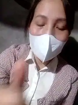 Gummiesu's cam snapshot