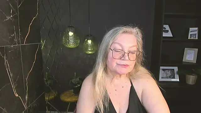 NataliMellow's cam snapshot