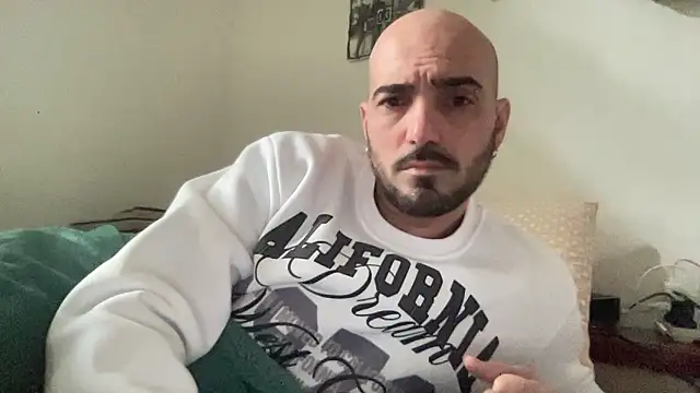 alessandromori91 live sex cam