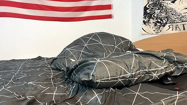 InfernoLustt's cam snapshot