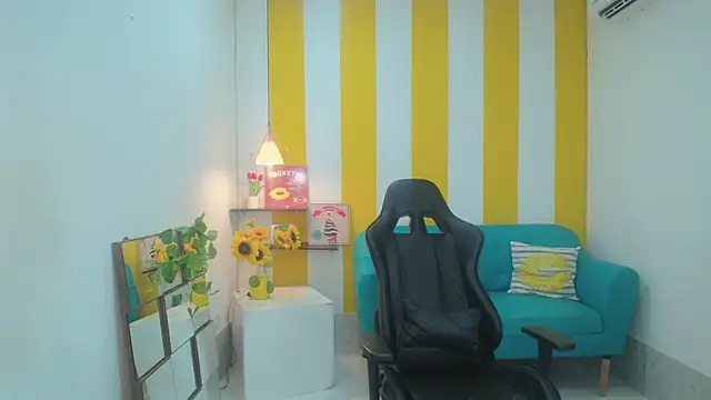 esmeralda_cuisman's cam snapshot