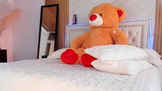 valery_kai's cam snapshot