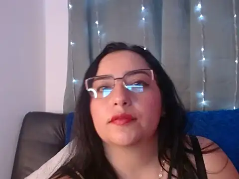 AGATHA_05's cam snapshot