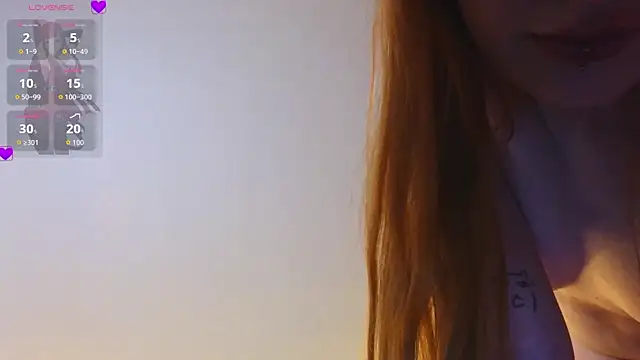 sunny_luna live sex cam