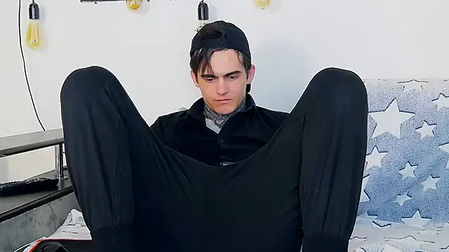 CarterCole's cam snapshot