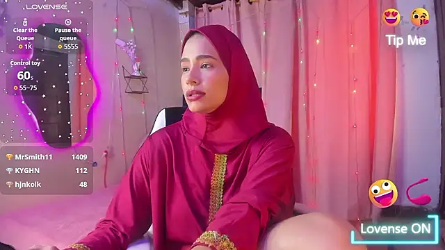 ShanaJamil's cam snapshot