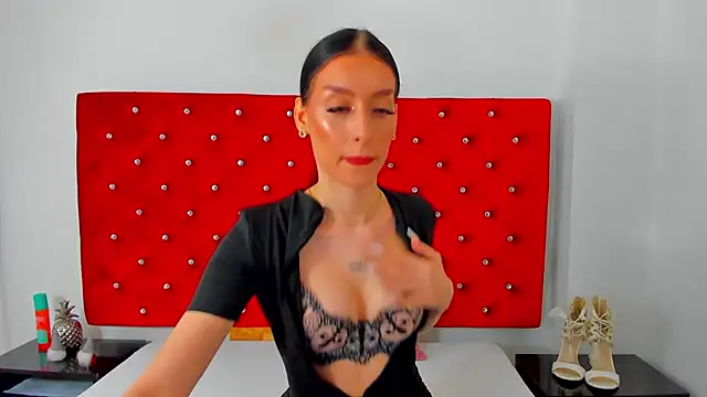 PleasureJasmine's cam snapshot