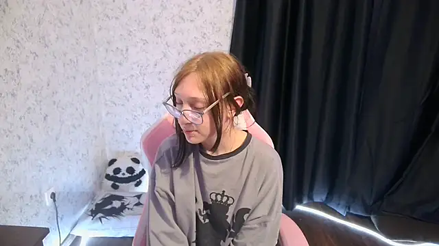 cupcakevice's cam snapshot