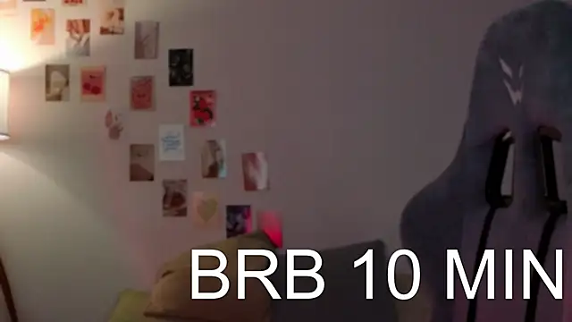 dinnerwithflowers's cam snapshot