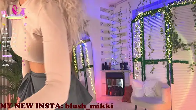 mikkixmeow's cam snapshot