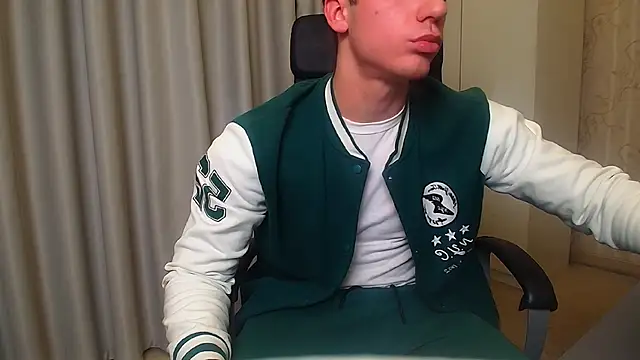 KellenWest live sex cam