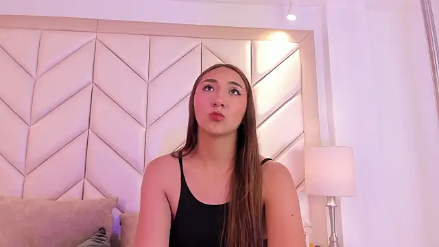 DafneBenett's cam snapshot