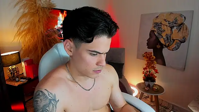 Matias_Murrier live sex cam