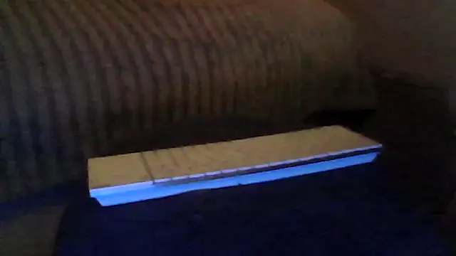 Tom4Womans's cam snapshot