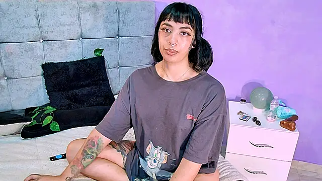 thalia_roose's cam snapshot