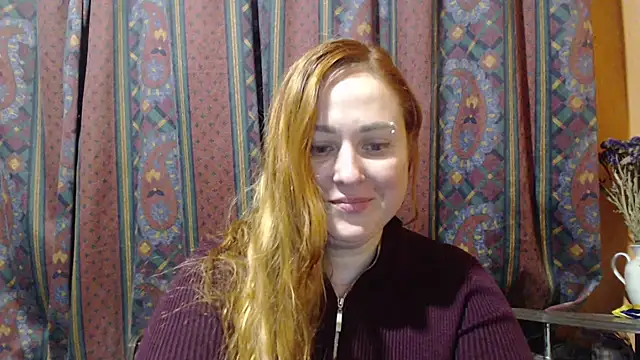 Foxy_Kate3333's cam snapshot