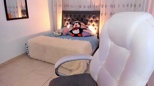 Luna_Jonnes1's cam snapshot