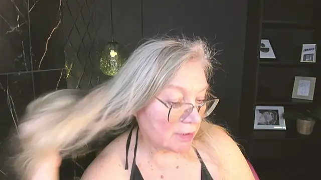 NataliMellow's cam snapshot