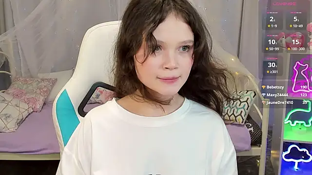 EmilyChaves's cam snapshot