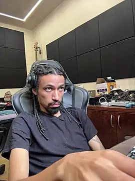 FavelaDaddyCum live sex cam