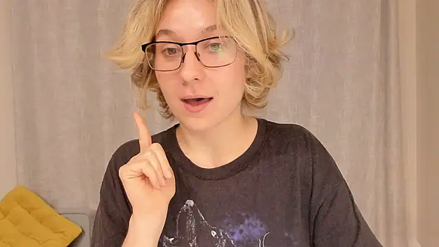 Lilith_lutherlow live sex cam