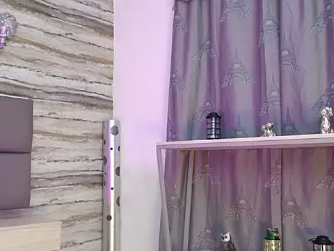 Little_Mayy's cam snapshot