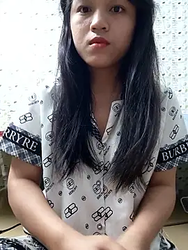 BabySweet-18's cam snapshot