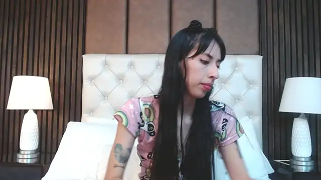 Kendal_Foxxx live sex cam