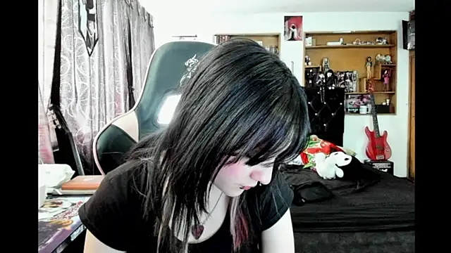 Maki_Zein_ live sex cam