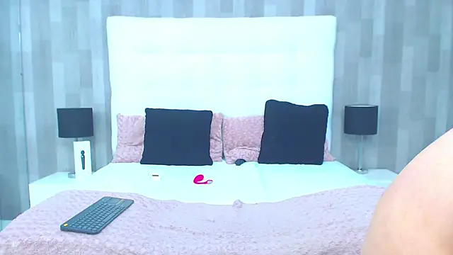 LeahMillerr live sex cam