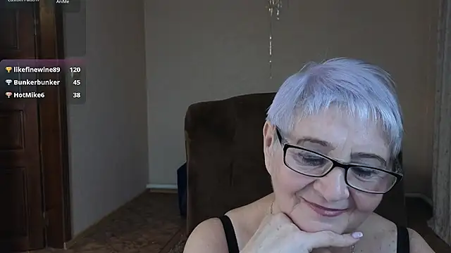 Sandra_Snowflake's cam snapshot
