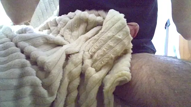 HairyHornyTwinkx's cam snapshot