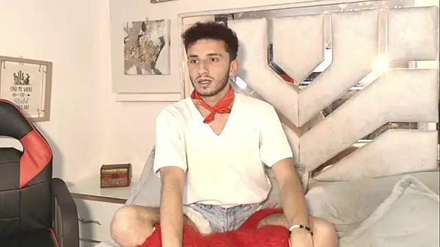 Curlystartt's cam snapshot