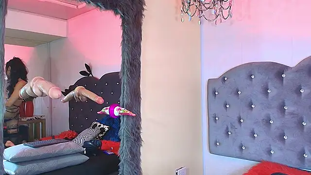 Lia_Valmont's cam snapshot