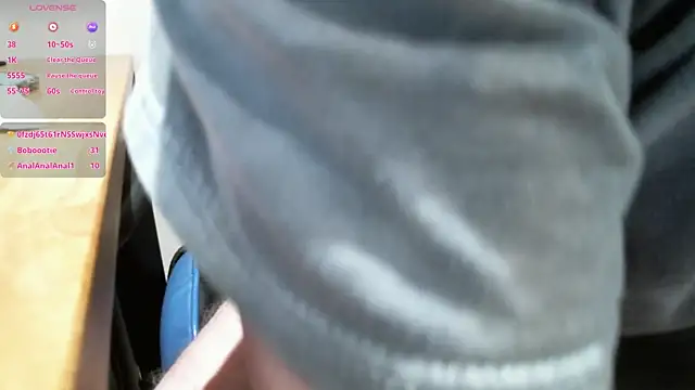 RobinsKrew's cam snapshot