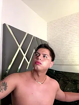 Niicky1_ live sex cam