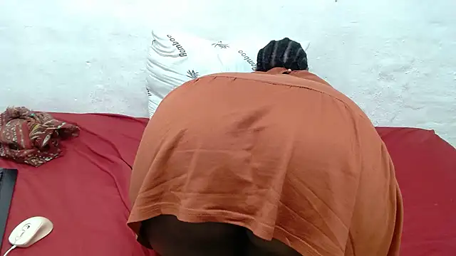 Thickchocolatex2's cam snapshot