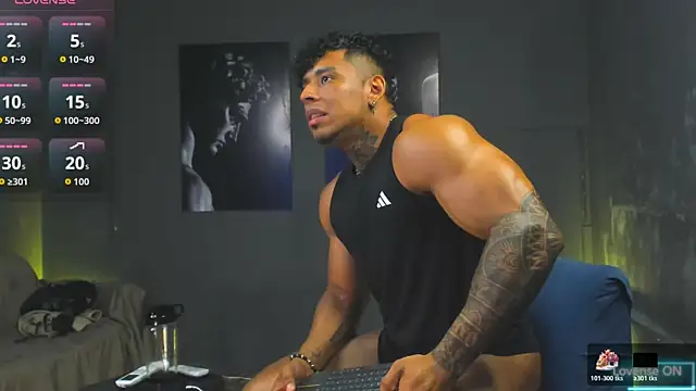 bradley_smith live sex cam